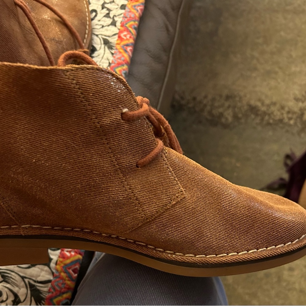 Hush Puppies, sparkly suede, size 9.5